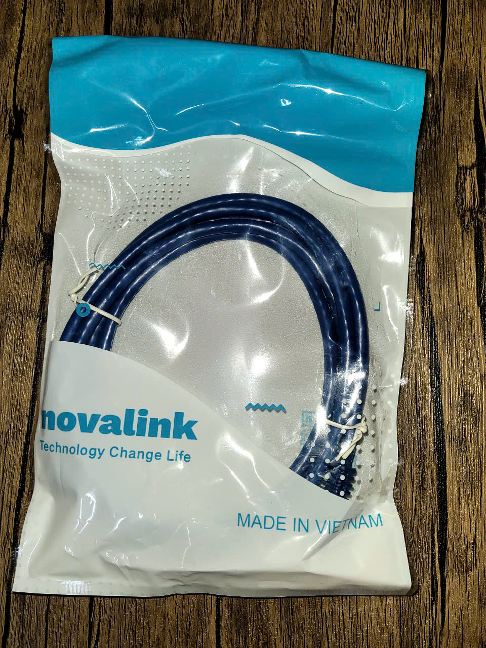 Dây nhảy, patch cord Cat6 NOVALINK NV-20104A dài 2m màu xanh chính hãng