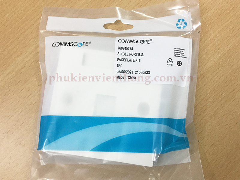 Mặt mạng COMMSCOPE hình vuông 1 cổng chính hãng