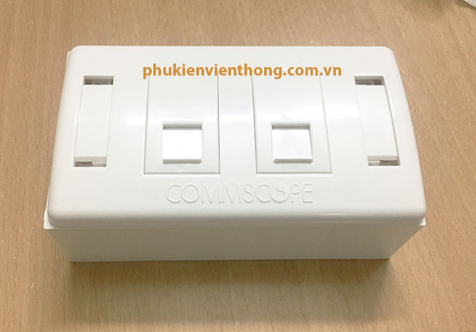 Mặt nạ âm tường hình chữ nhật 2 cổng Commscope mẫu mới