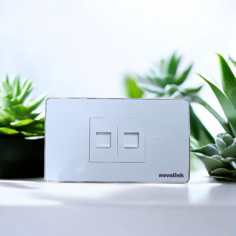 Wall Plate Type128 Novalink NV-21002WS mặt trước
